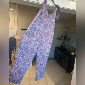 NWT Easel Loose Fit Floral Print Jumpsuit Romper W/Shoulder Ties